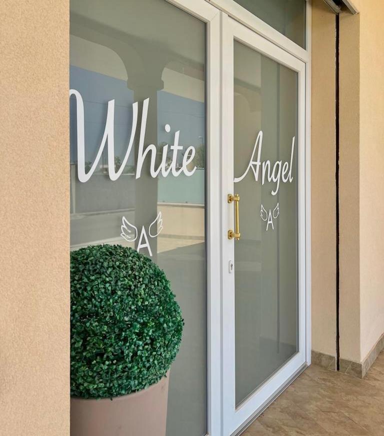 Monolocali White Angel Apartments Porto Cesareo Zewnętrze zdjęcie